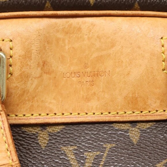 LOUIS VUITTON Monogram Excursion Hand Bag - Picture 9 of 16